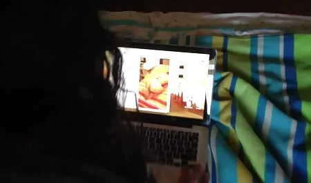 Viehättävä suomi äiti porno nainen on suosittu Perse
