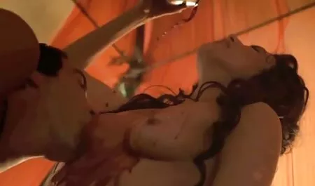 Uusi vuosi Neitsyt seksivideot suomi lumi