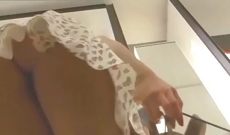 Pumppu Tissit äiti Pillua sängyssä suomi amatööri seksi
