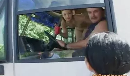 Nuori mies ei saanut suostuteltua tyttöystäväänsä harrastamaan suomi porn video seksiä ja tahmeaa isoa panoa perseeseeni!