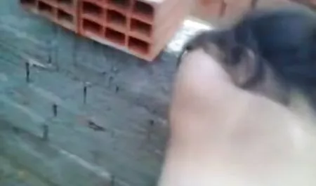 Kanaa naiselle, nännejä ja pillua, suomi porno tube ja sitten naida hänet reikään.