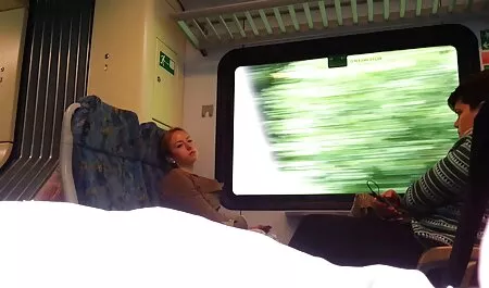 Asiakas syömässä hierojaa ilmapatjalla suomi porn pipossa